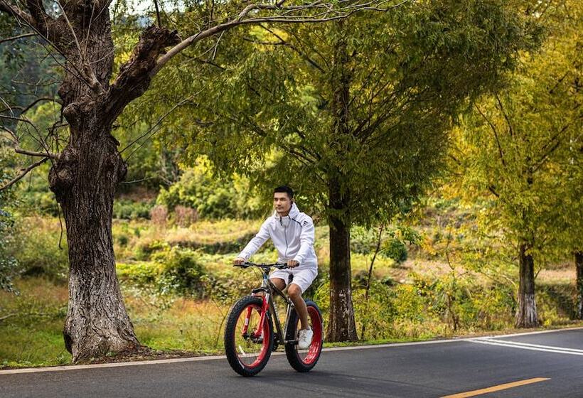 Banyan Tree Hotel Huangshan The Ancient Charm Of Huizhou, A Paradise