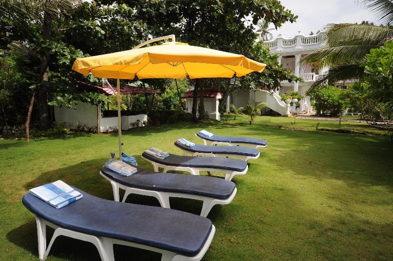 فندق Blue Crystal Beach Resort