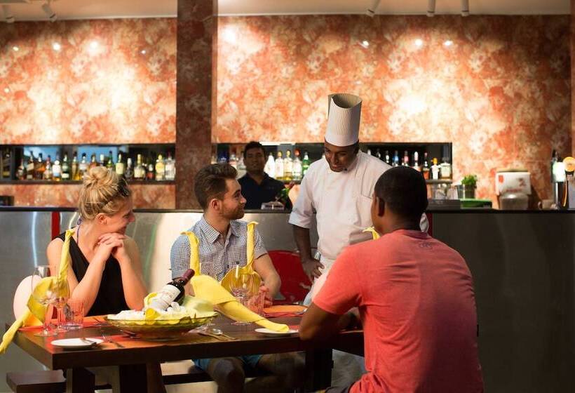 호텔 Club Waskaduwa Beach Resort & Spa