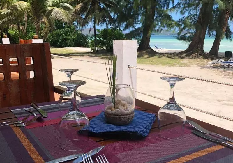 هتل Cote D'or Lodge