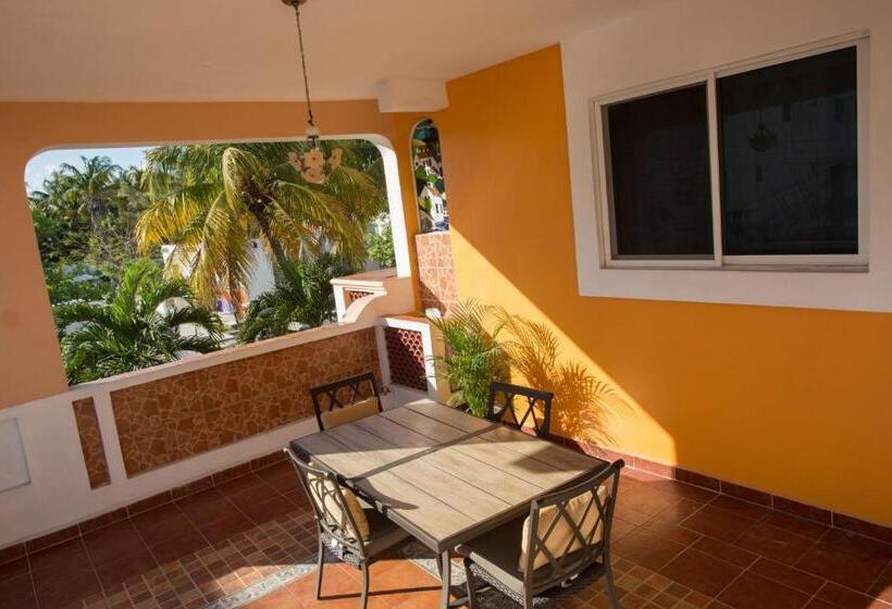 فندق Francis Arlene Adults Only