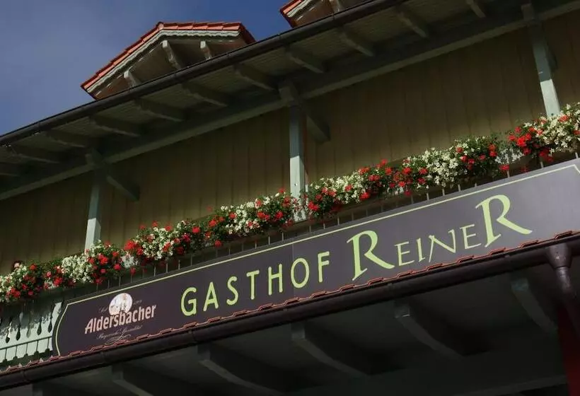 ホテル Gasthof Reiner