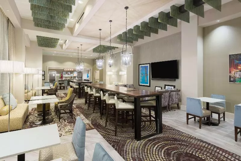 ホテル Hampton Inn & Suites Tampa Airport Avion Park Westshore