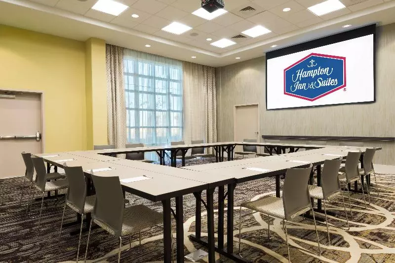 ホテル Hampton Inn & Suites Tampa Airport Avion Park Westshore