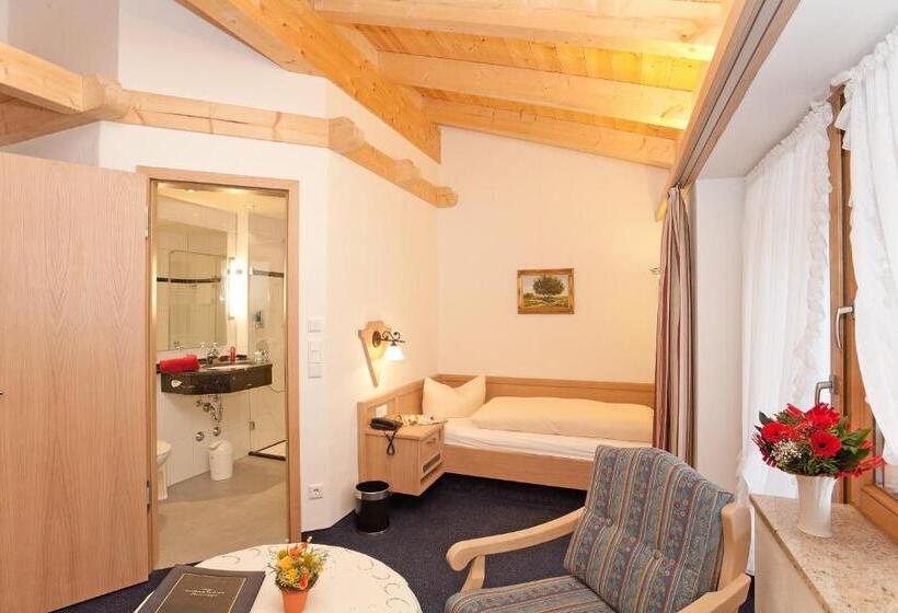 Отель Landhaus Feldmeier S