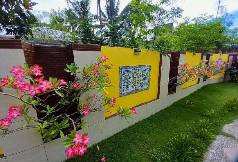 ホテル Malapascua Garden Resort