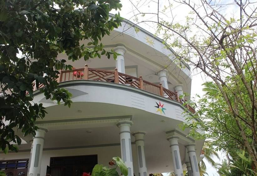 فندق New Lion Palace