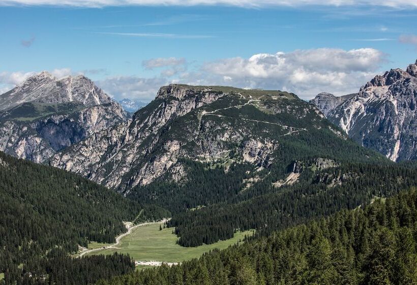 בית מלון כפרי Sorapiss