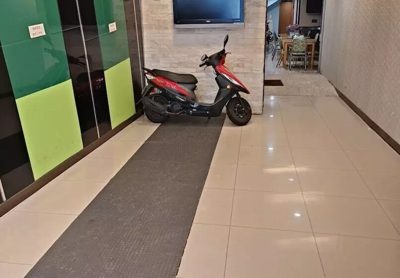 هتل Tong Bing Express