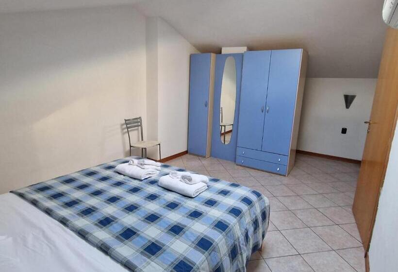 هتل Villa La Cavaliera