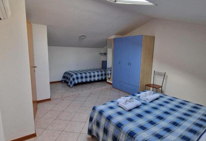 هتل Villa La Cavaliera