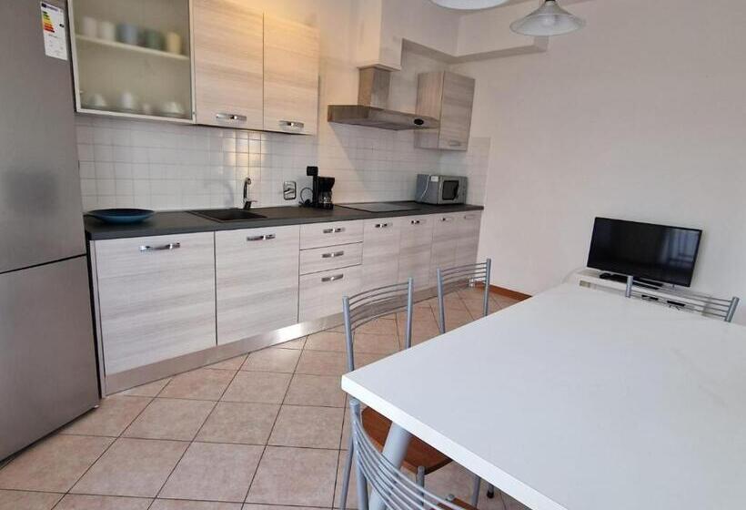 هتل Villa La Cavaliera