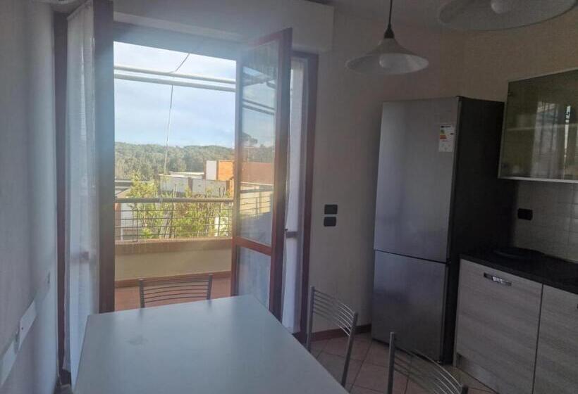 هتل Villa La Cavaliera