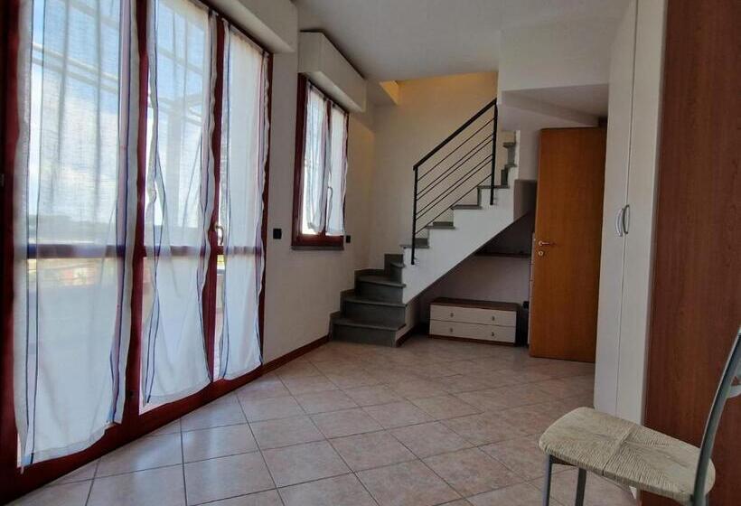 هتل Villa La Cavaliera