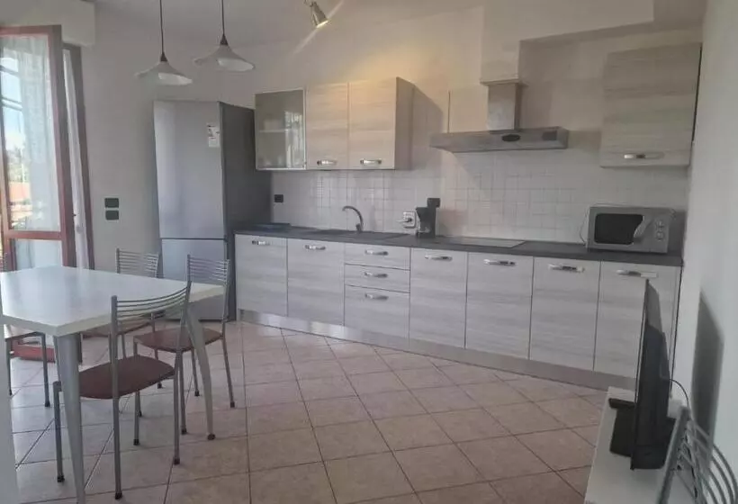 هتل Villa La Cavaliera