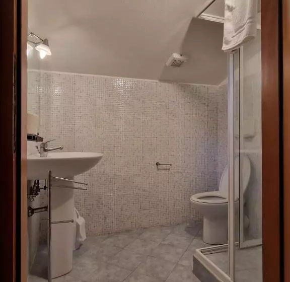 هتل Villa La Cavaliera