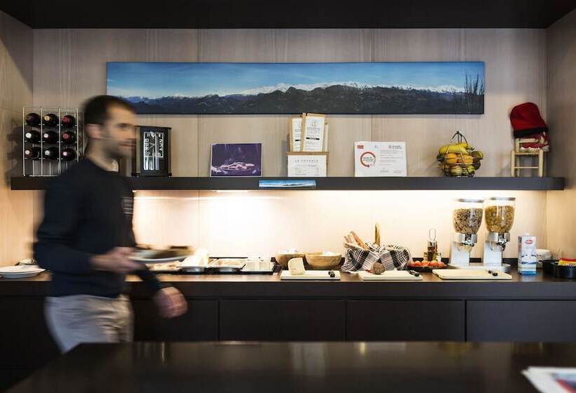 La Trobada Hotel Sport