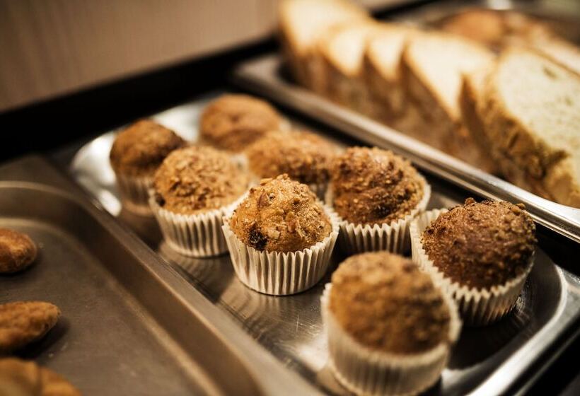 La Trobada Hotel Sport