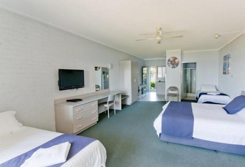 Moby Dick Waterfront Resort Motel