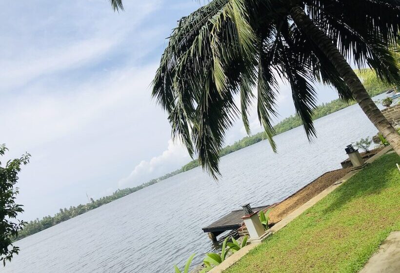 Пансион River Side Inn Fuji