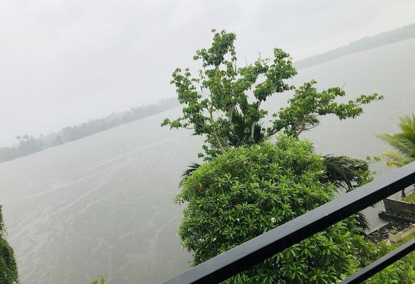 Пансион River Side Inn Fuji