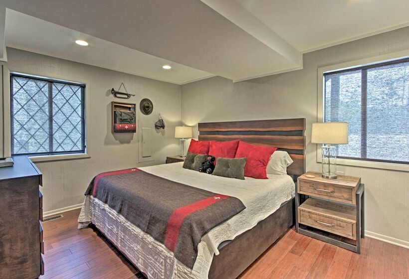 Camp Themed Sevierville Cabin W/ Hot Tub + Teepee!