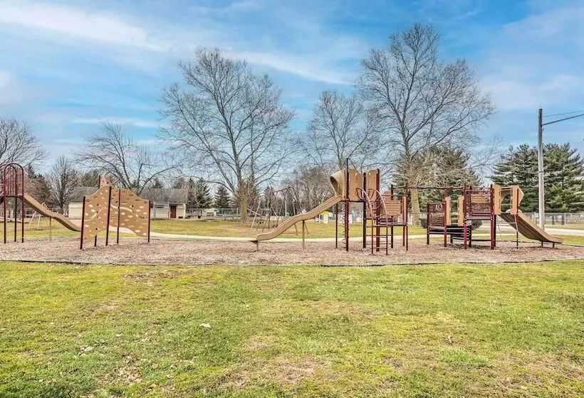 Charming Urbana Home Near Downtown!