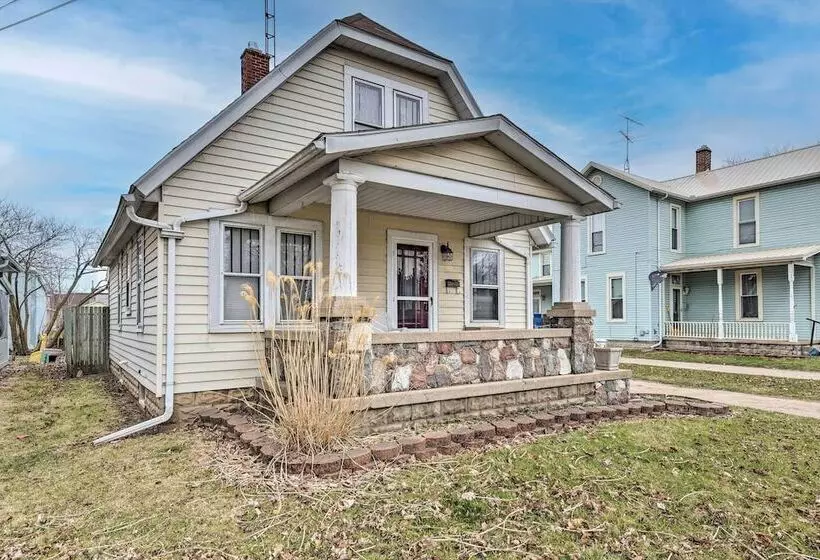 Charming Urbana Home Near Downtown!