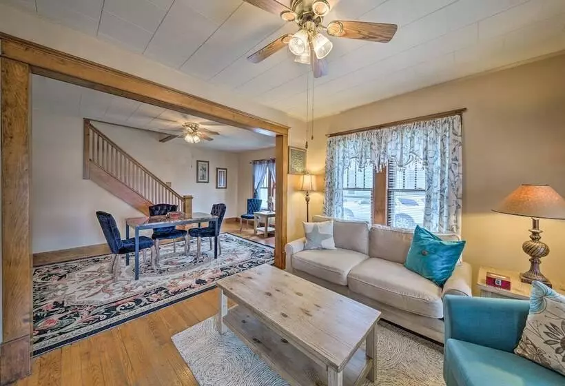 Charming Urbana Home Near Downtown!