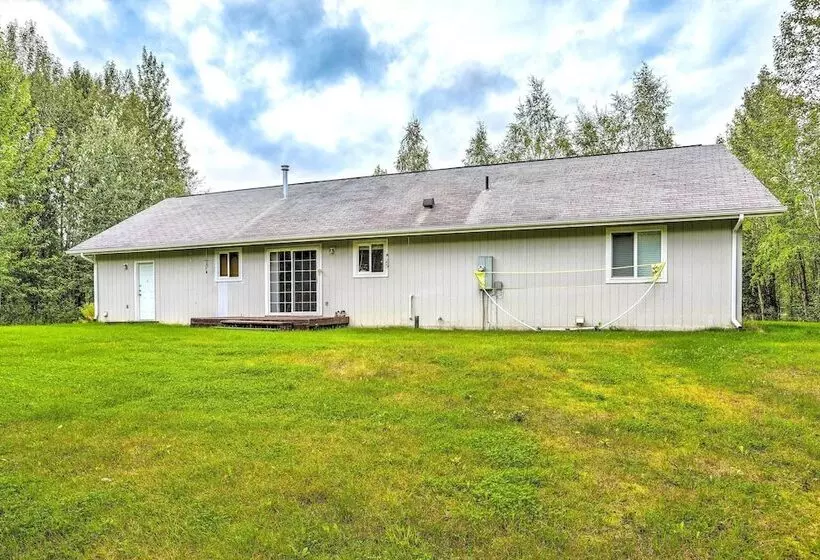 Charming Wasilla Retreat: Walk To Lake Lalen!