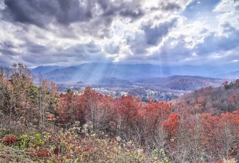 Cosby Cabin W/ Hot Tub ~ 18 Mi To Gatlinburg!