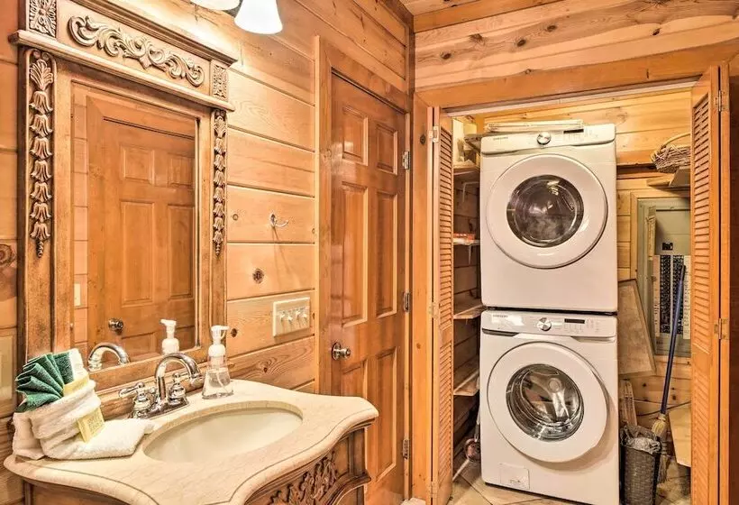 Cosby Cabin W/ Hot Tub ~ 18 Mi To Gatlinburg!