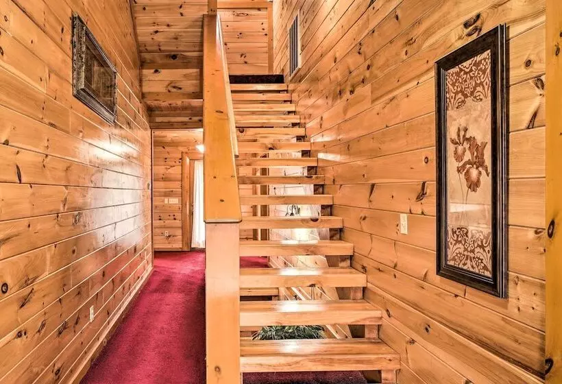 Cosby Cabin W/ Hot Tub ~ 18 Mi To Gatlinburg!