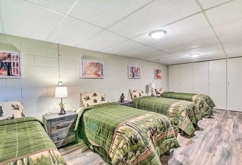 Cozy Cass City Retreat W/ Spacious Deck!