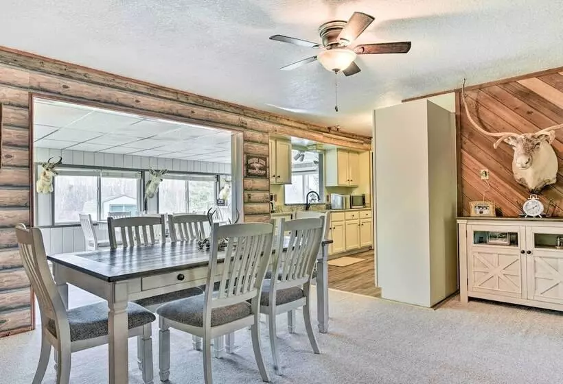 Cozy Cass City Retreat W/ Spacious Deck!