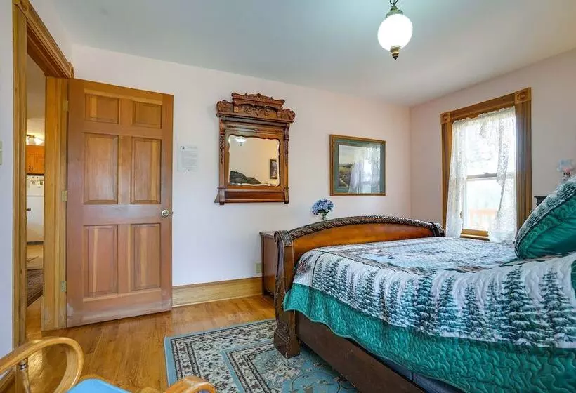 Dragons Roost  Cabin W/ Sangre De Cristo Views!