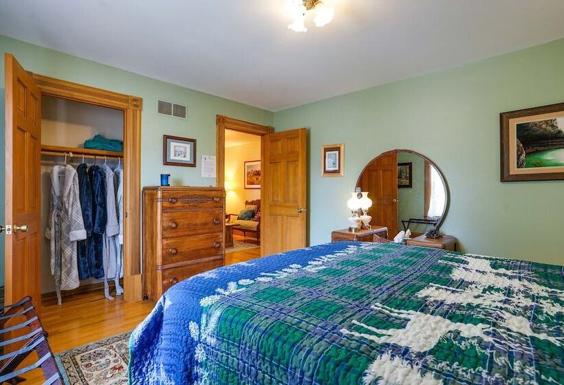 Dragons Roost  Cabin W/ Sangre De Cristo Views!