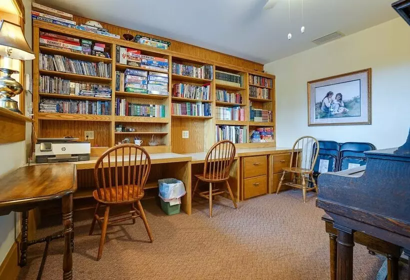 Dragons Roost  Cabin W/ Sangre De Cristo Views!