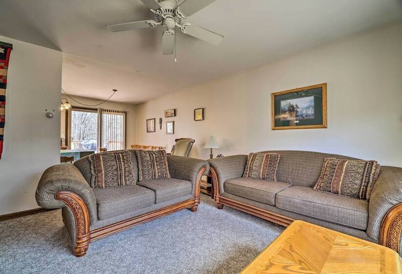 Family Friendly Albrightsville Home W/ Game Room!