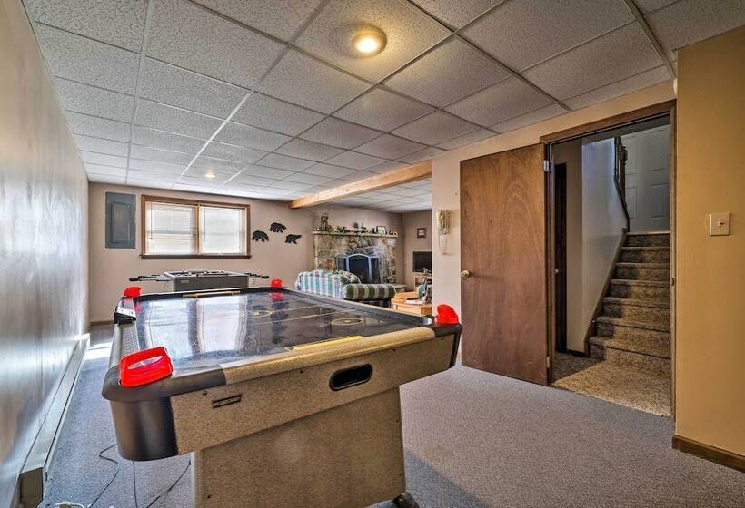 Family Friendly Albrightsville Home W/ Game Room!