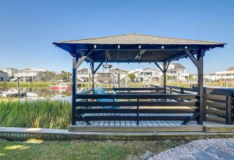 Gorgeous Oib Escape W/ Dock & Canal View!