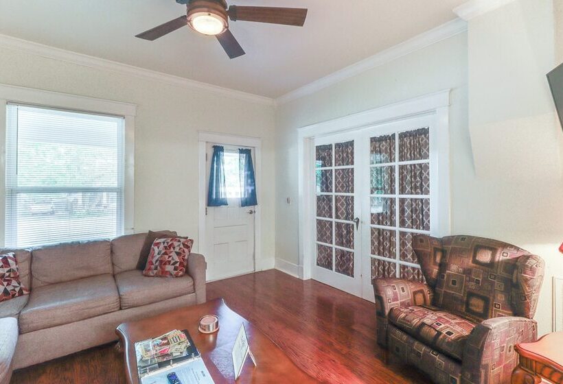 Harrison Family Home W/ Grill Near Downtown!