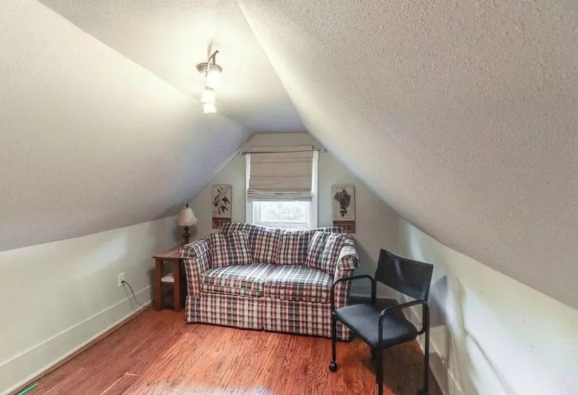 Harrison Family Home W/ Grill   Near Downtown!