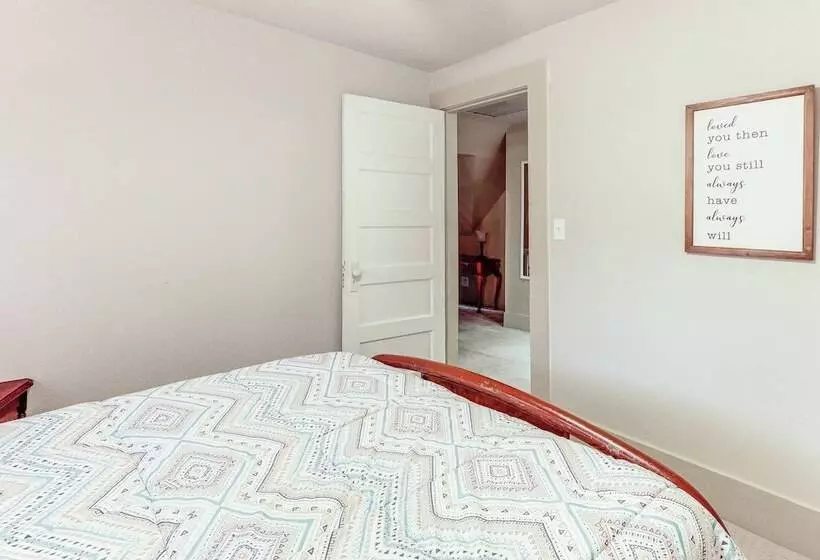 Harrison Family Home W/ Grill   Near Downtown!