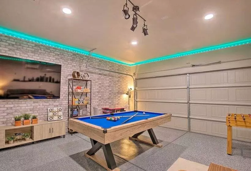 San Antonio Home W/ Patio + Grill Near Seaworld!