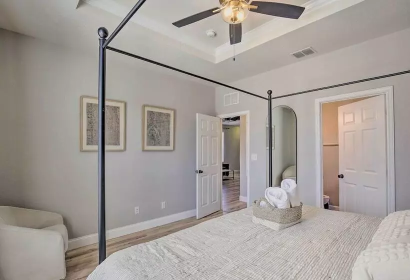 San Antonio Home W/ Patio + Grill Near Seaworld!