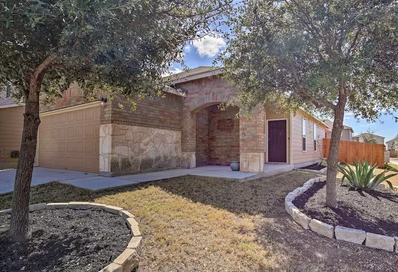 San Antonio Home W/ Patio + Grill Near Seaworld!