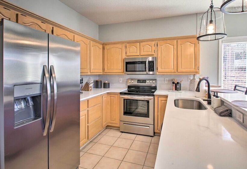 Hot Springs Village Home On Golf Course!