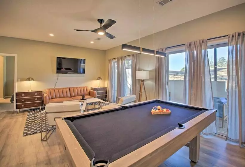 Hot Springs Village Home On Golf Course!