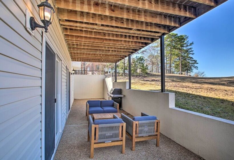 Hot Springs Village Home On Golf Course!